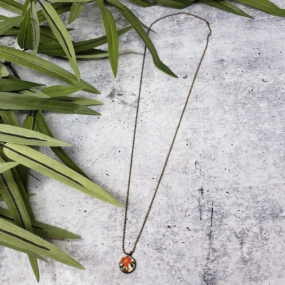 New Handmade | Floral Fabric Button Necklace - Picture 3 of 3